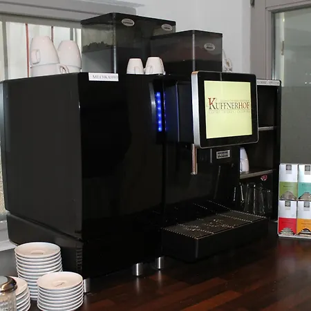 Hotel Kueffner Hof 3*