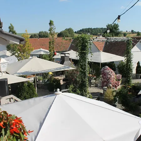 Küffner Hof 3*