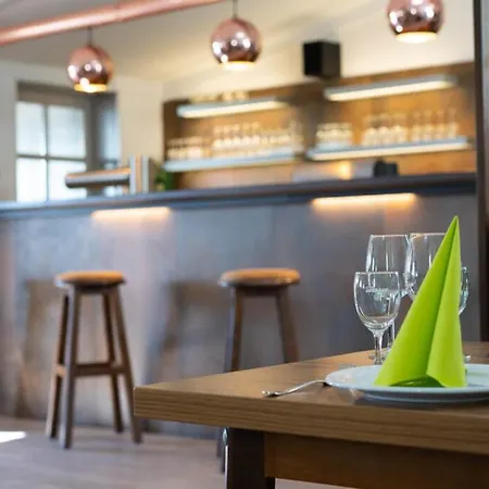 Kueffner Hof Hotel 3*