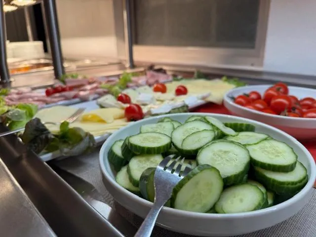 Kueffner Hof Szálloda